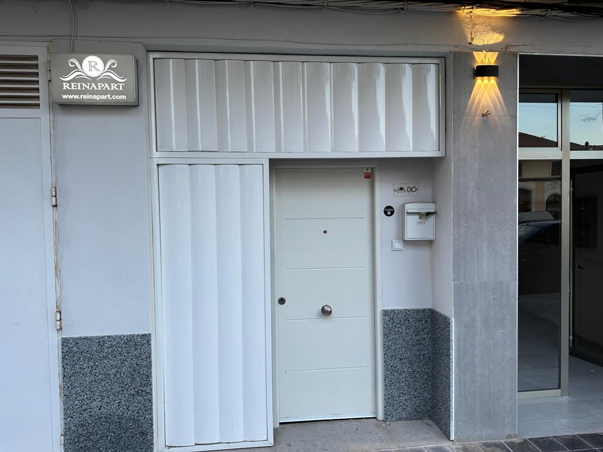 Reinapart Valencia Beach Exterior photo